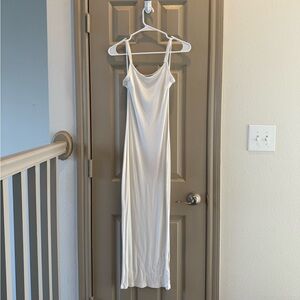 Jluxlabel White bodycon dress white in size medium